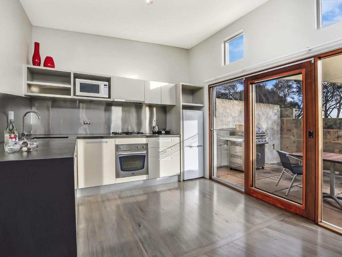 Hearn'S Beachside Villa 2 Port Fairy Exterior foto